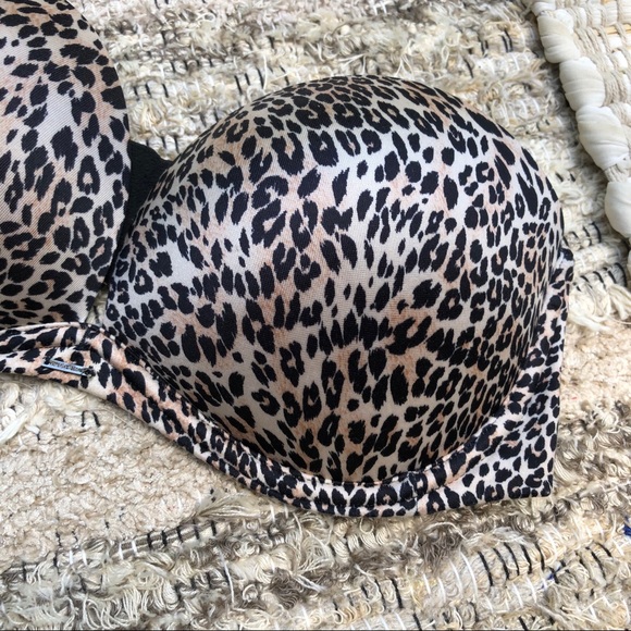 Victoria’s Secret Cheetah Very Sexy Strapless Bra - Picture 2 of 7